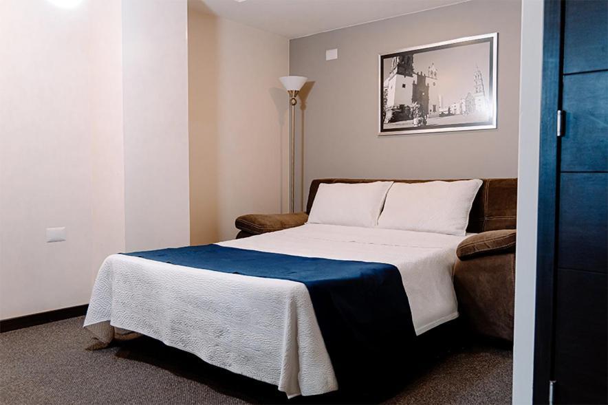 Kasa Hotel & Suites Irapuato Bagian luar foto