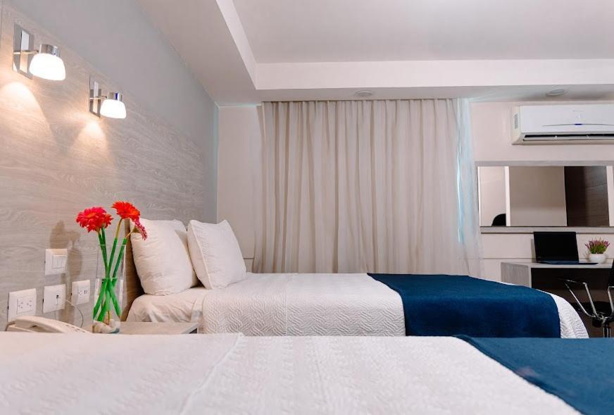 Kasa Hotel & Suites Irapuato Bagian luar foto